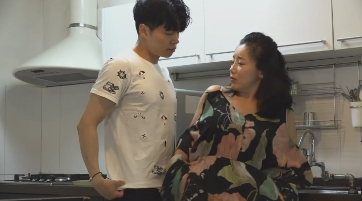 Khi bạn của vợ say rượu Khi bạn của vợ say rượu